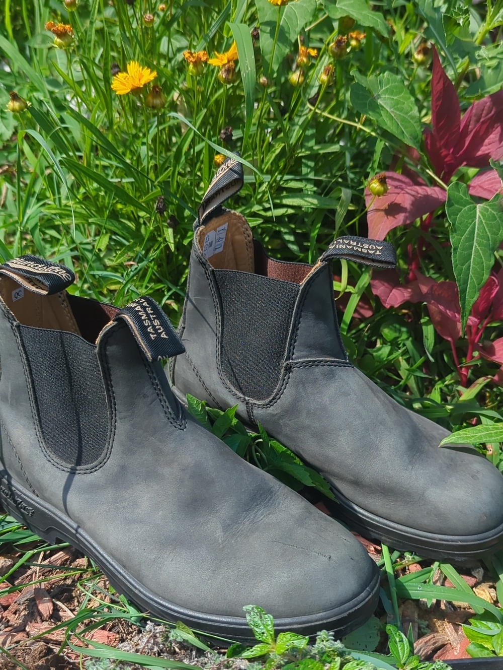 Blundstone Women’s Chelsea Boots in Rustic Black Size 5.5